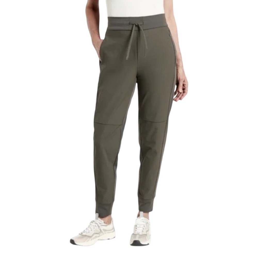 Athleta Headlands Hybrid Trek Mid Rise Olive Green Jogger Sz 2
